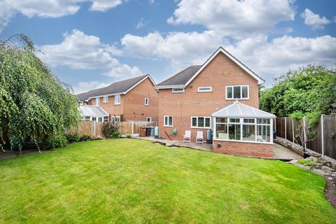 4 bedroom detached house for sale, Fields View Close, Wybunbury