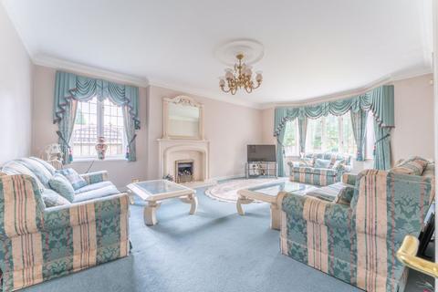 2 Jervis Park, Sutton Coldfield, B74 3FH