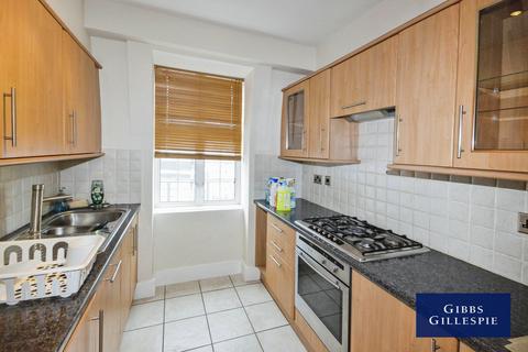 2 bedroom apartment to rent, Heathfield Terrace, Chiswick W4