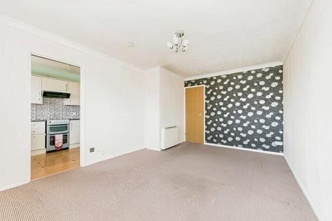 2 bedroom apartment to rent, Harvard Court, Colchester, Essex, CO4