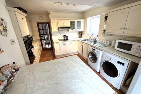 4 bedroom semi-detached house for sale, Lorimer Way, Great Barr, Birmingham B43 7LS