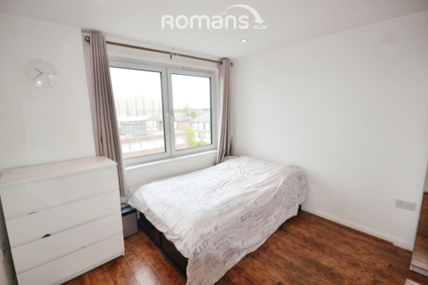 1 bedroom apartment to rent, West Central, Stoke Road