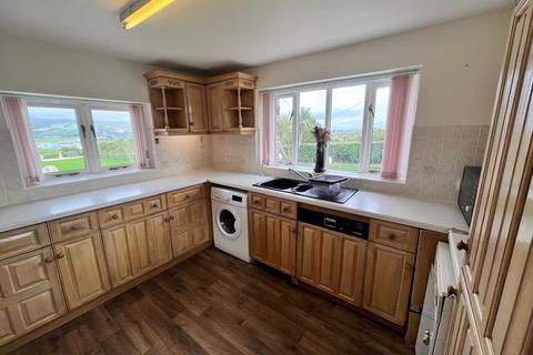 3 bedroom detached bungalow to rent, Ballaman, Port Erin