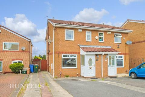 2 bedroom semi-detached house to rent, Croxton Avenue, Belfield, Rochdale, OL16 2YY