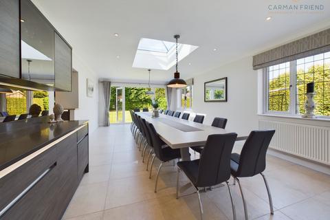 Acresfield Acres Lane, Upton, Chester, CH2 1LJ