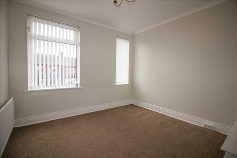 2 bedroom flat to rent, Mitford Gardens, Wideopen