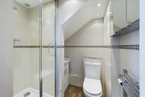 11 Larkfield, Corringham, Stanford-le-hope, SS17 9EA