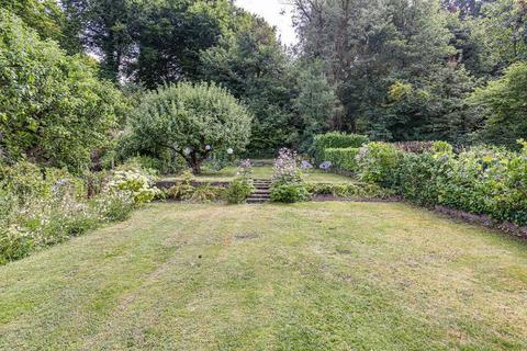 61 Norfolk Avenue, South Croydon, CR2 8BT