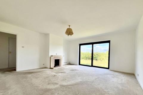 3 bedroom detached bungalow for sale, Woodchurch