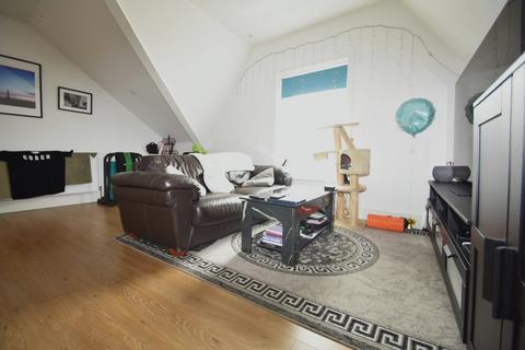 1 bedroom flat to rent, Victoria Road South, Hampshire PO5