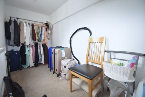 1 bedroom flat to rent, Victoria Road South, Hampshire PO5