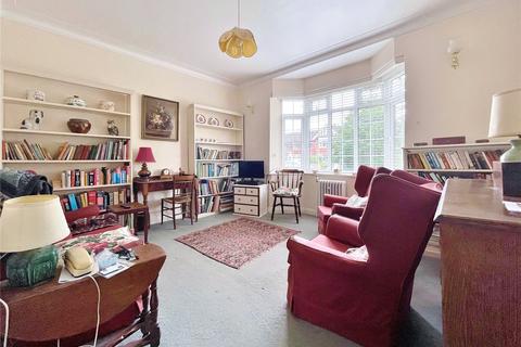 2 bedroom flat for sale, Boundary Road, Worthing, West Sussex, BN11