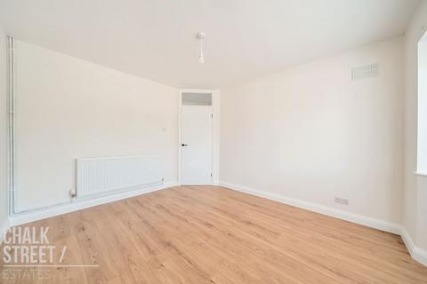 29 Dunmow Gardens, West Horndon, Brentwood, CM13 3NL