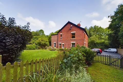 4 bedroom detached house for sale, Station Road, Bridgnorth WV16