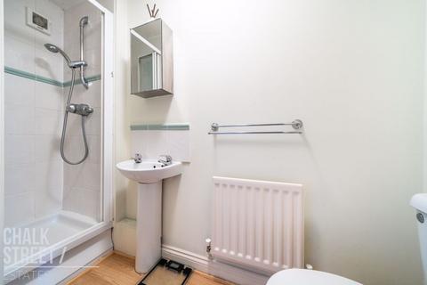 102 Bancroft Chase, Hornchurch, RM12 4DR