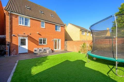 5 bedroom detached house for sale, Hampton Hargate, Peterborough PE7