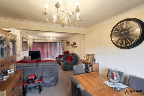 3 bedroom property for sale, Clarondale, Hull, HU7