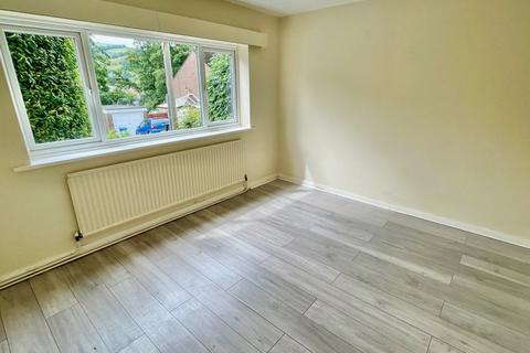 24 Wern Road, Llangollen, LL20 8DU
