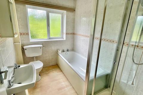 24 Wern Road, Llangollen, LL20 8DU