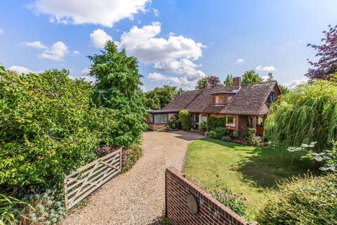 4 bedroom detached house for sale, Cutmill, Bosham