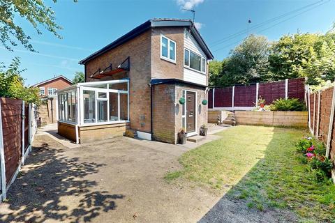 3 bedroom detached house for sale, Moss Vale Road, Urmston, Manchester, M41