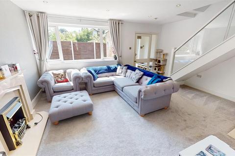 undefined, Moss Vale Road, Urmston, Manchester, M41