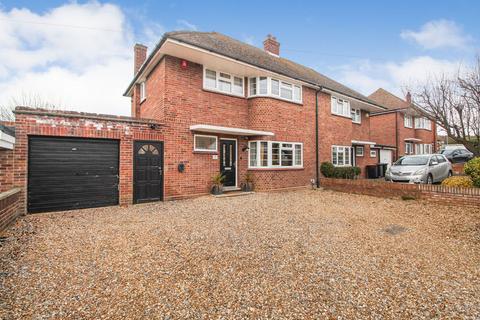 undefined, Queens Crescent, Bedford MK41