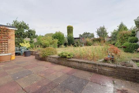 13 Elm Close, Great Haywood, Stafford, ST18 0SP