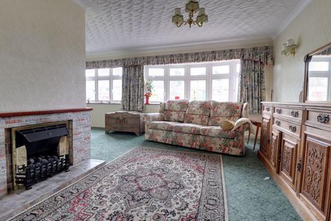 13 Elm Close, Great Haywood, Stafford, ST18 0SP
