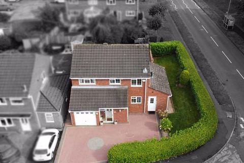 4 bedroom detached house for sale, Yew Tree Avenue, Lichfield WS14