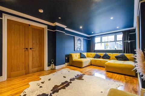 4 bedroom detached house for sale, Watermint Close, Cannock WS12