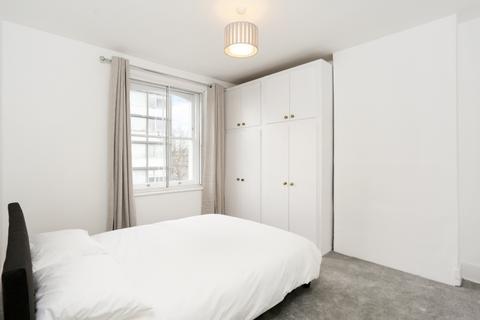 2 bedroom apartment to rent, Kings Road London SW3