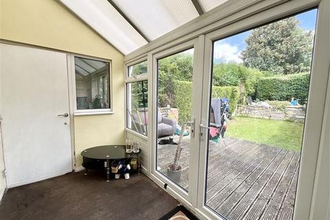 342 Hall Road, Sheffield, S9 4AG