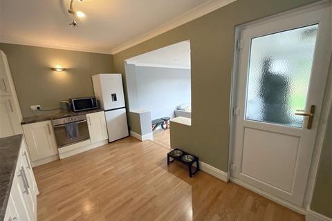3 Flockton Road, Sheffield, S13 9QT