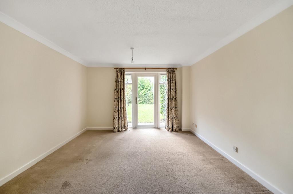 Sitting/Dining Room