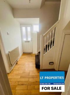 3 bedroom terraced house for sale, Luton LU2