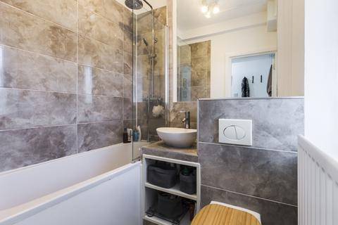 2 bedroom flat for sale, Cherry Garden House, Cherry Garden Street, London, SE16