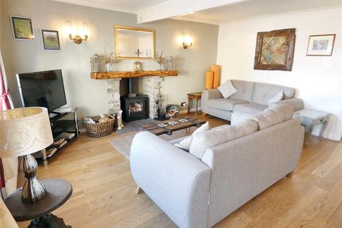 2 bedroom terraced house for sale, East Witton Road, Middleham, Leyburn, North Yorkshire, DL8