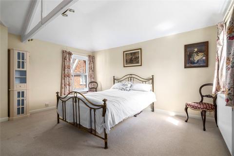 3 bedroom end of terrace house for sale, Culver Road, Winchester, Hampshire, SO23