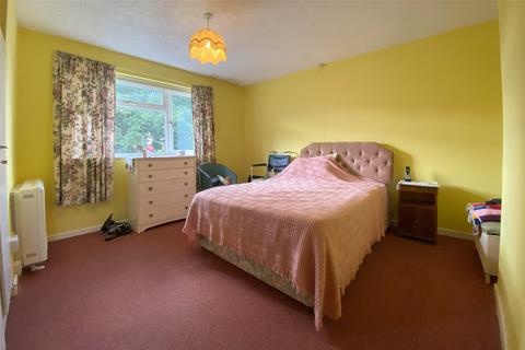 2 bedroom bungalow for sale, The Oaks, Hemyock, Cullompton, Devon, EX15