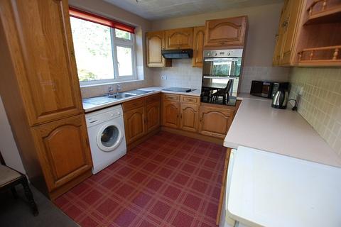 109 Kingsley Close, Ashton-under-lyne, OL6 9DF