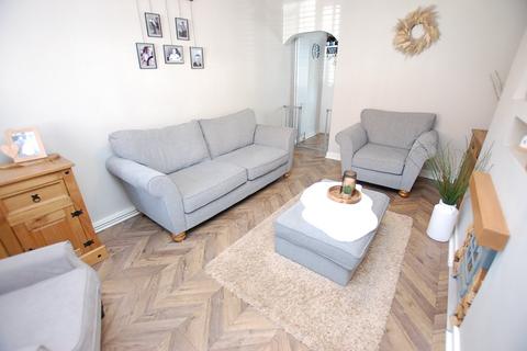 3 Frederick Street, Ashton-under-lyne, OL6 6RY