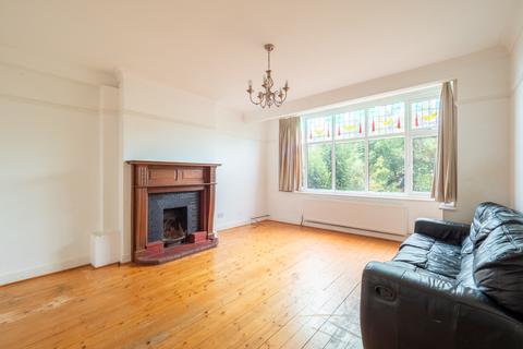 4 bedroom semi-detached house for sale, Cheam Common Road, Surrey KT4