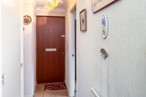 135 Homefield Park, Sutton, SM1 2DY