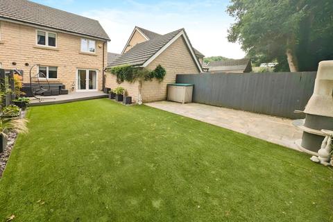 20 Beaumont Chase, Halifax, HX2 8BN