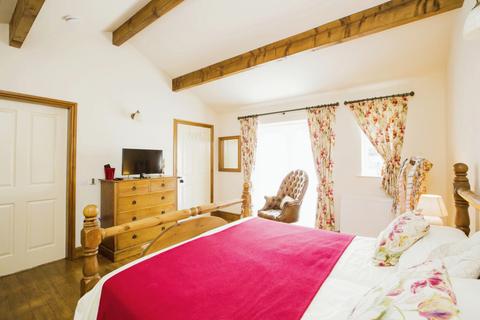 5 Ayre View, Hebden Bridge, HX7 8SX