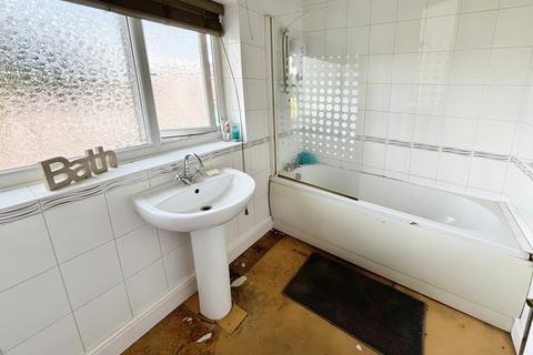 9 Caernarvon Way, Denton, Manchester, M34 7HJ