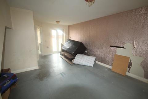 3 bedroom end of terrace house for sale, Duxford Road, Middlesbrough TS5