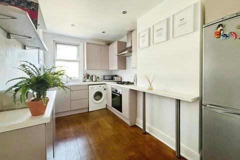 3 bedroom apartment for sale, Carson Road, London E16