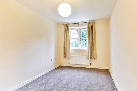 2 bedroom flat to rent, Grange Court, Barnsley S73